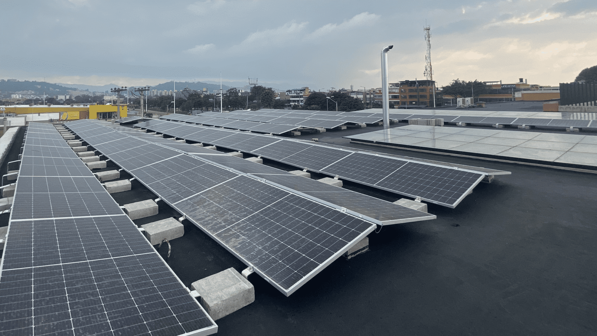 energia solar Colegio Bogota empresa de Energia solar en Colombia